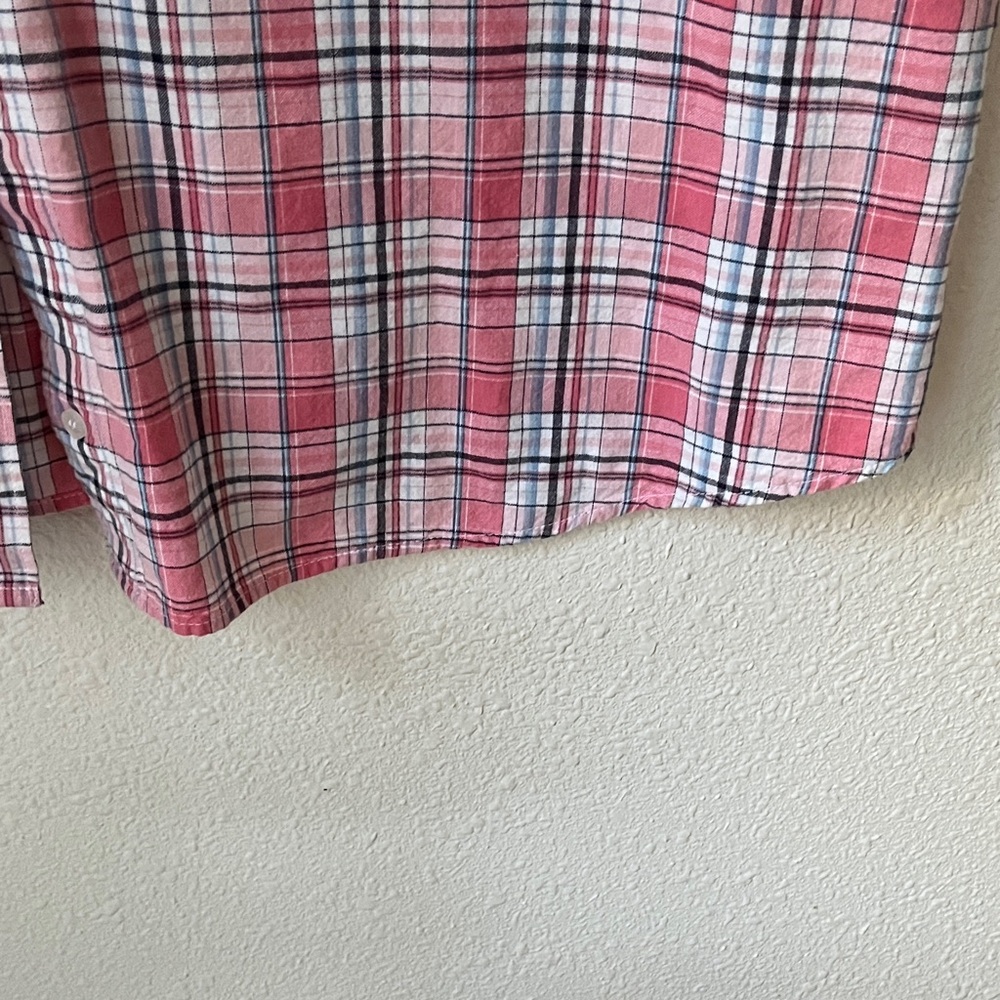 Women’s Plaid Blouse - Picture 4 of 4